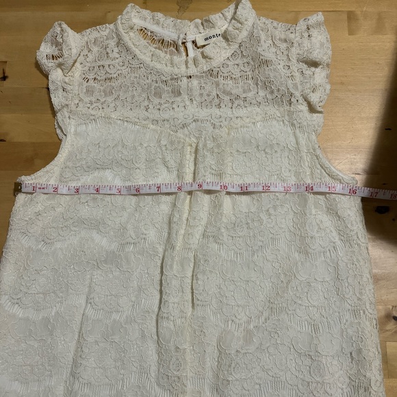 Small Cream Monteau Lace Blouse. NWOT. - Picture 4 of 4